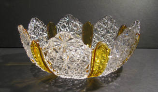 Ellrose pattern (AKA Amberette, Daisy and Button with Panel)