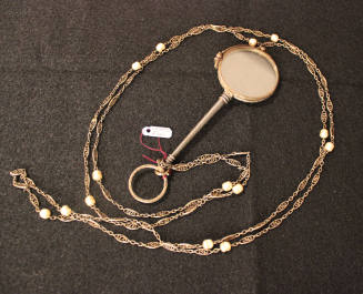 Eyeglasses and chain