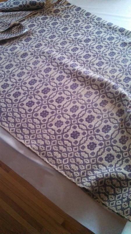 Lover's Knot and Chain pattern