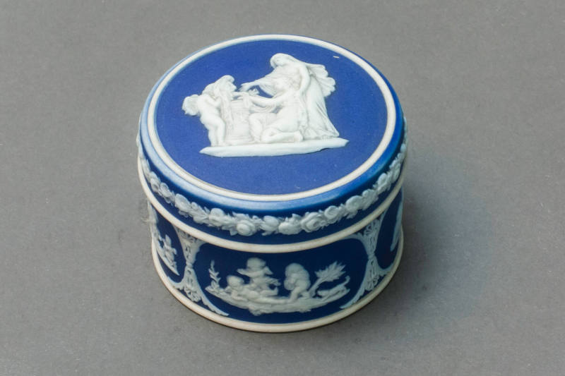 Lidded box