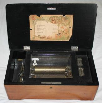 Small Cylinder Music Box #78610/19045