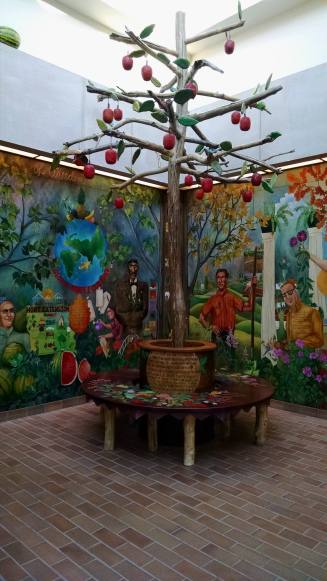 ISU Horticulture...Looking Back, Looking Ahead...Cultivating Knowledge Now [Tree Sculpture]