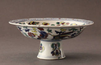 Footed bowl / tazza