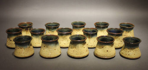 Punch bowl with 20 cups