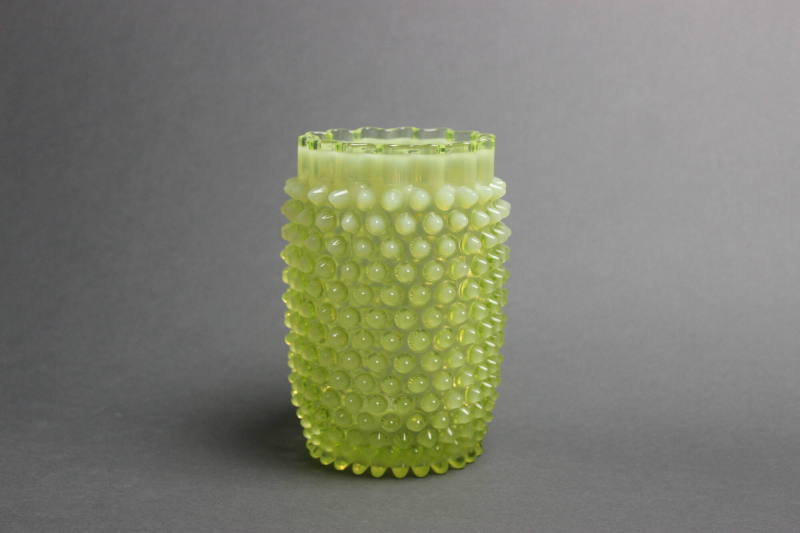 Hobbs, Brockunier & Co. No. 323 (AKA: Dewdrop, Hobnail)