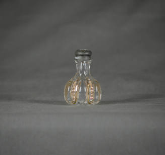 U.S. Glass Co. No. 15069 Iowa pattern (AKA: Paneled Zipper, States series)