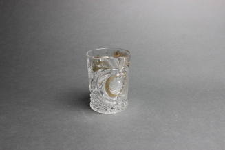 U.S. Glass Co. No. 15104 Victoria (AKA: Buzz Saw in Parenthesis, US Victoria)