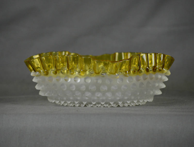 Hobbs, Brockunier & Co. No. 323 ( AKA: Hobnail pattern, Frances Ware,  Dew Drop)