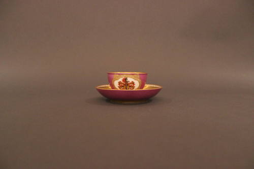 Tea bowl and saucer