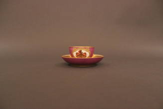 Tea bowl and saucer