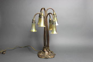 Six Lily Lamp (Tiffany Lily Lamp)