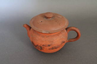 Teapot with lid and strainer