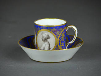Coffee can and Saucer