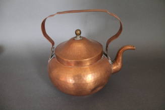 Tea kettle