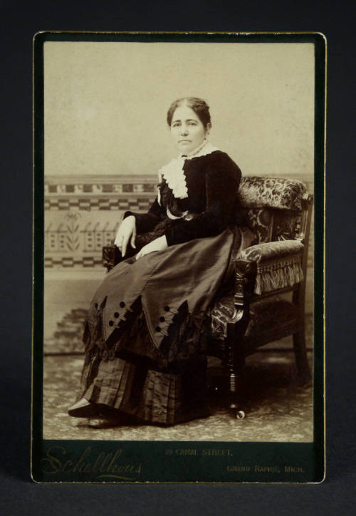 Cabinet Card