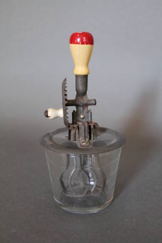 Toy, egg beater w/cup