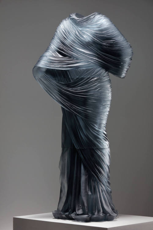 © 2017 Karen LaMonte. Photo Credit: Martin Polak.
All reproductions are restricted by the Arti ...