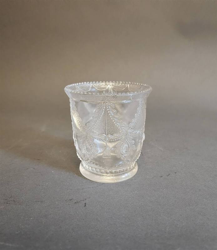 National Glass Co. No. 102 (Tear Drop and Tassel)