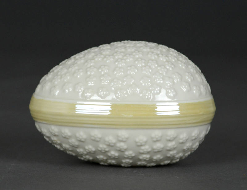 Ceramic egg