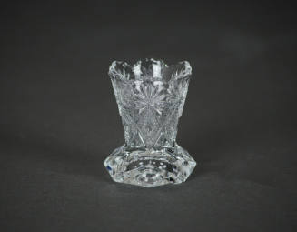 U.S. Glass Co. No. 15046 Victor (AKA: Shoshone, Blazing Pinwheels, Floral Diamond)