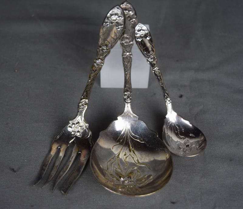 Serving set: Serving spoons and fork
