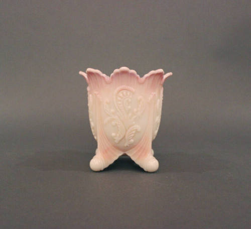 Inverted Fan and Feather pattern