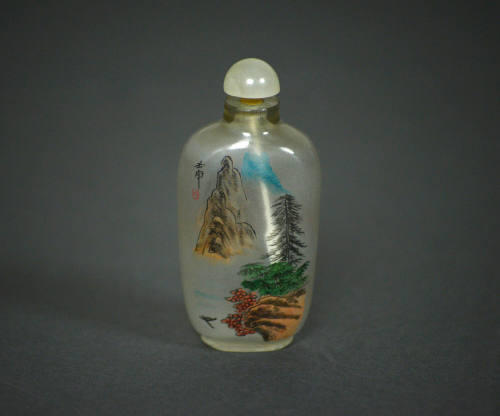 Snuff bottle