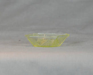 Sunken Buttons pattern (AKA Mitred Diamon, Pyramids)