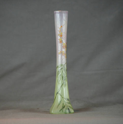 Bud vase
