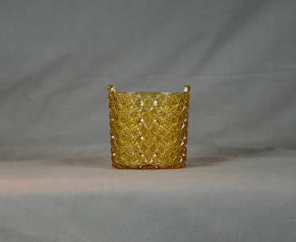 Daisy and Button pattern