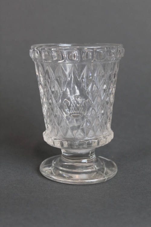 Inverted Diamond Point pattern