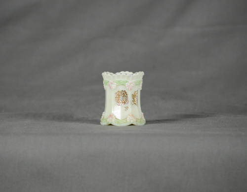 Chrysanthemum Sprig pattern (AKA Pagoda)