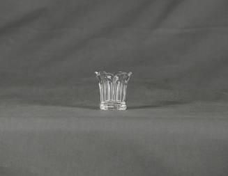 Fostoria Glass Co. No. 1913 Flemish pattern