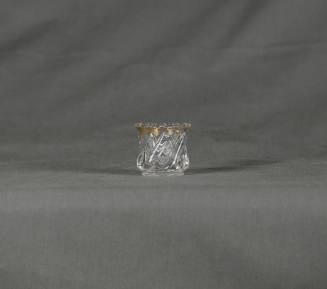 Fostoria Glass Co.. No. 1641 (AKA: Diamond Point Swirl)