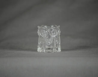 U.S. Glass Co. No. 15055 Minnesota pattern (AKA: Muchness)