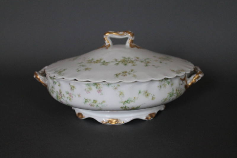 Covered vegetable dish