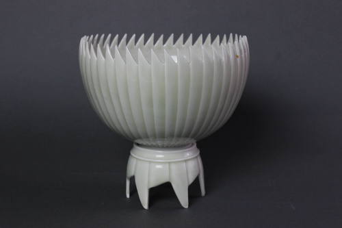 Fluted Tooth Celadon Bowl with stand