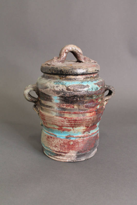 Vessel with lid