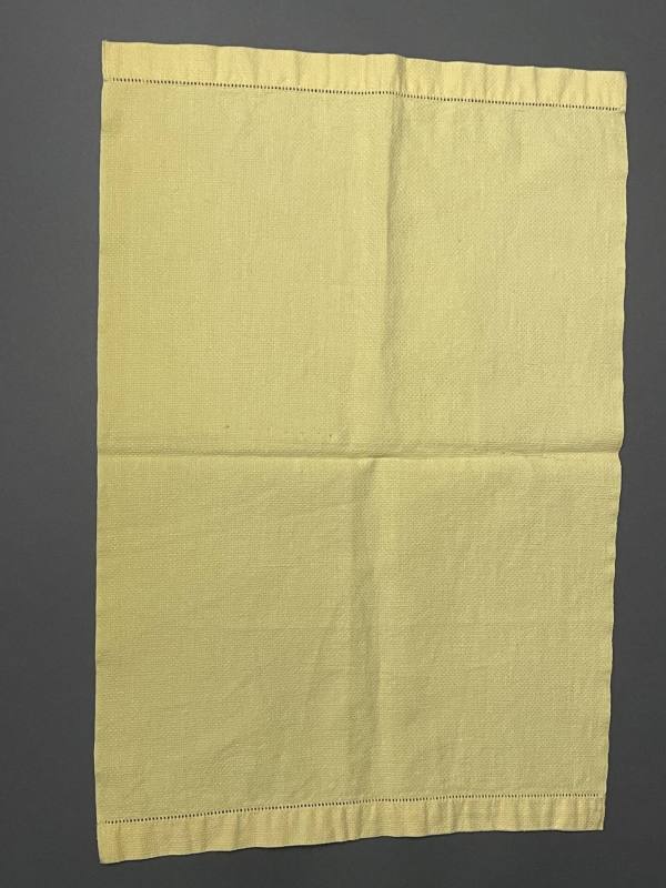 Linen huck towel