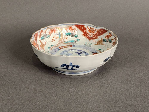 Imari Bowl with stand