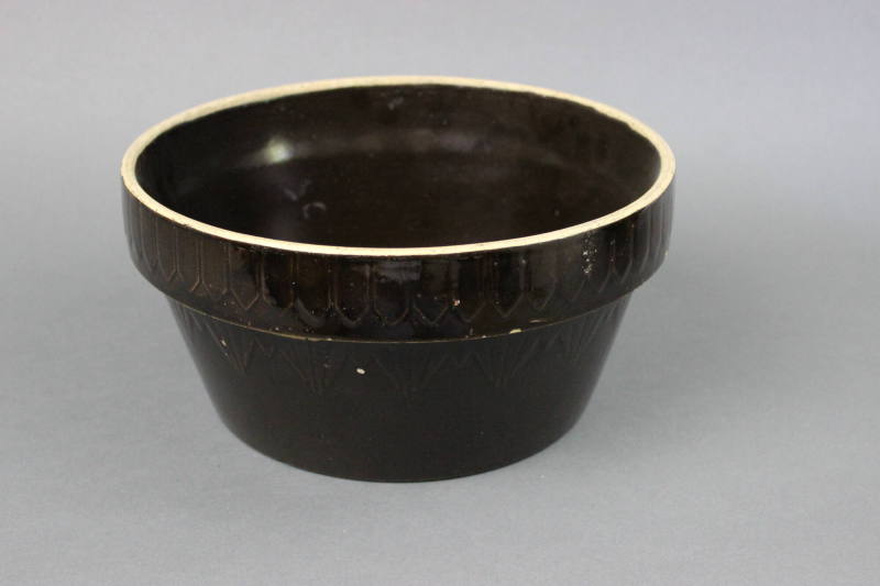Crock / large bowl
