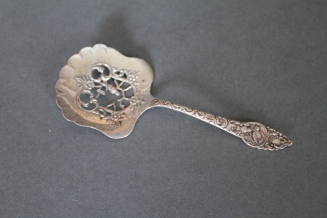 Slotted spoon