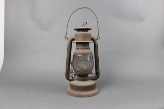 Coal oil lantern / lamp