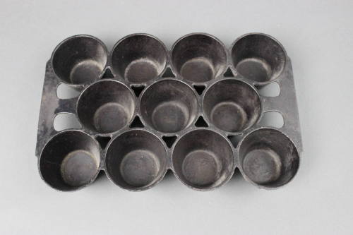 Muffin Pan