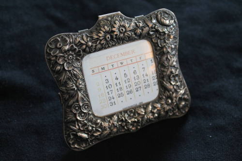 Calendar Holder