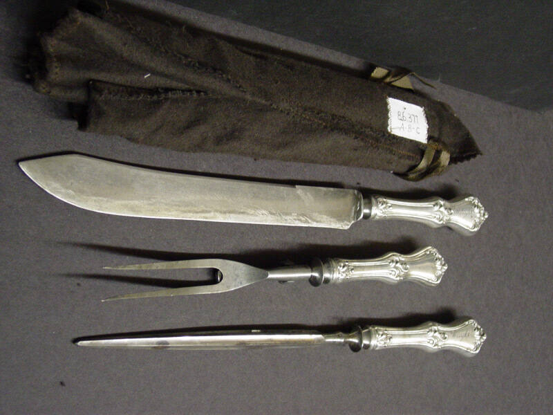 Carving Set: Knife, Meat Fork, Knife Sharpener