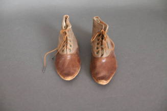 Child's leather shoes