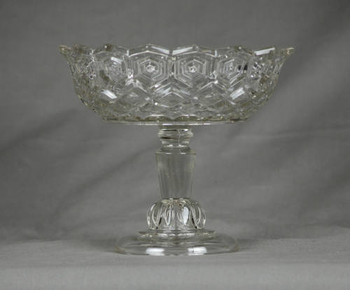 Hexagonal Bulls-Eye pattern (AKA Creased Hexagon Block, Double Red Block)