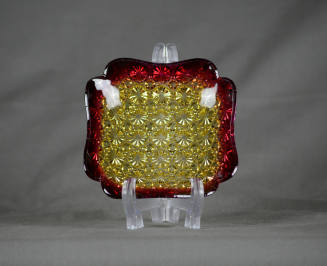 Daisy and Button pattern