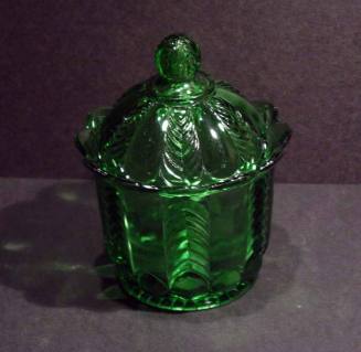 U.S. Glass Co. No. 15056 Florida (AKA: Emerald Green Herringbone, Paneled Herringbone, Prism and Herringbone, States series)